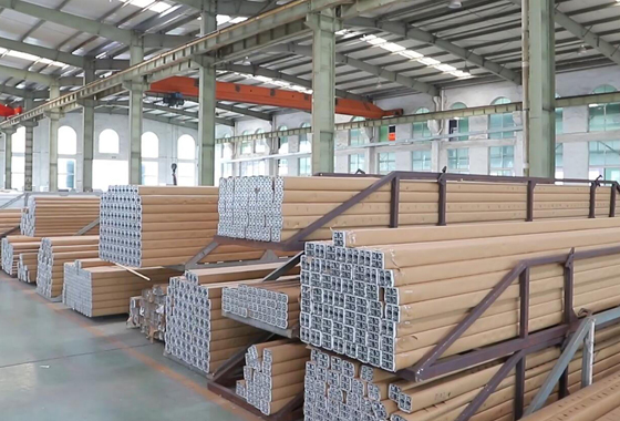 ผู้ผลิตเต็นท์