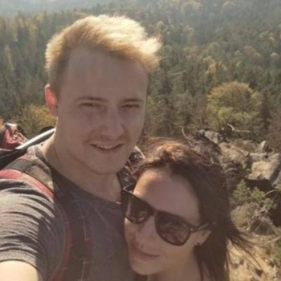 ลูกค้ารับรองเหนือเต็นท์โครงเหล็ก